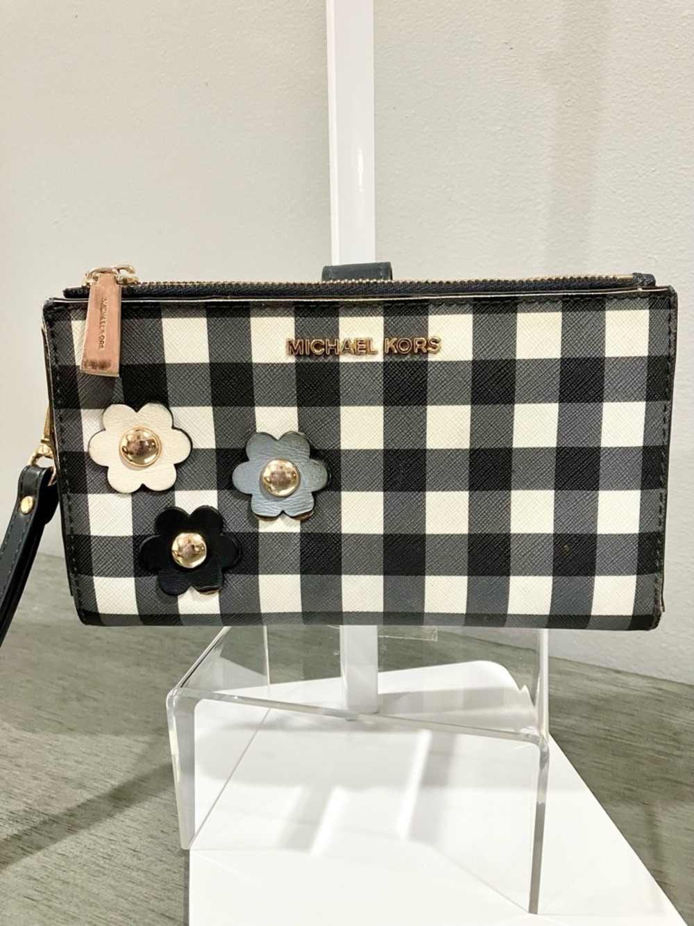 Low start Michael Kors Gingham Floral Wristlet Clutch in blue and white